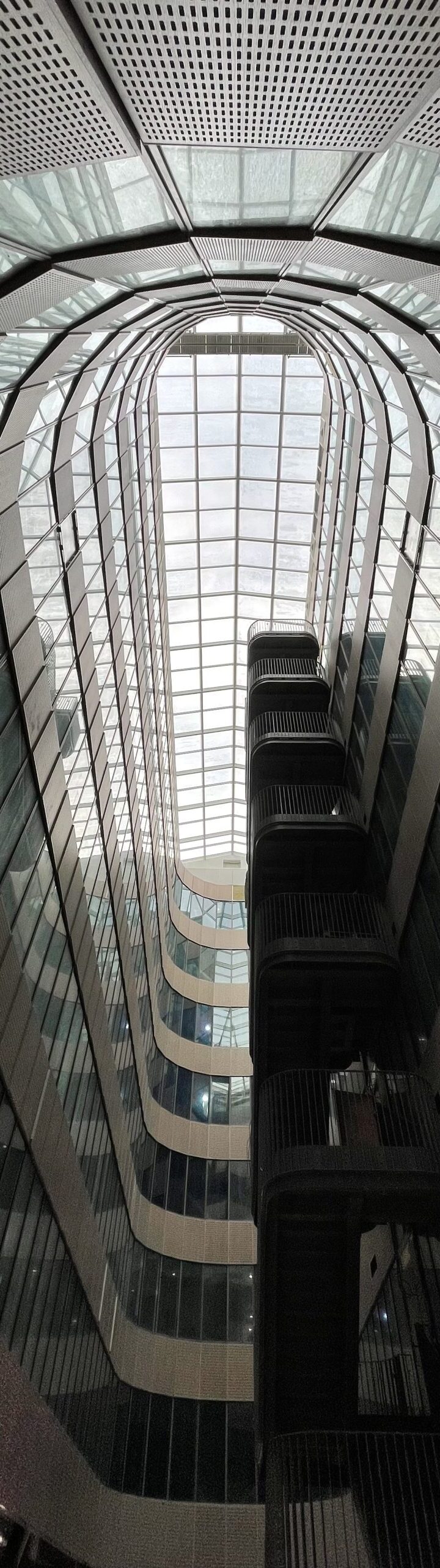 KV POOLEN